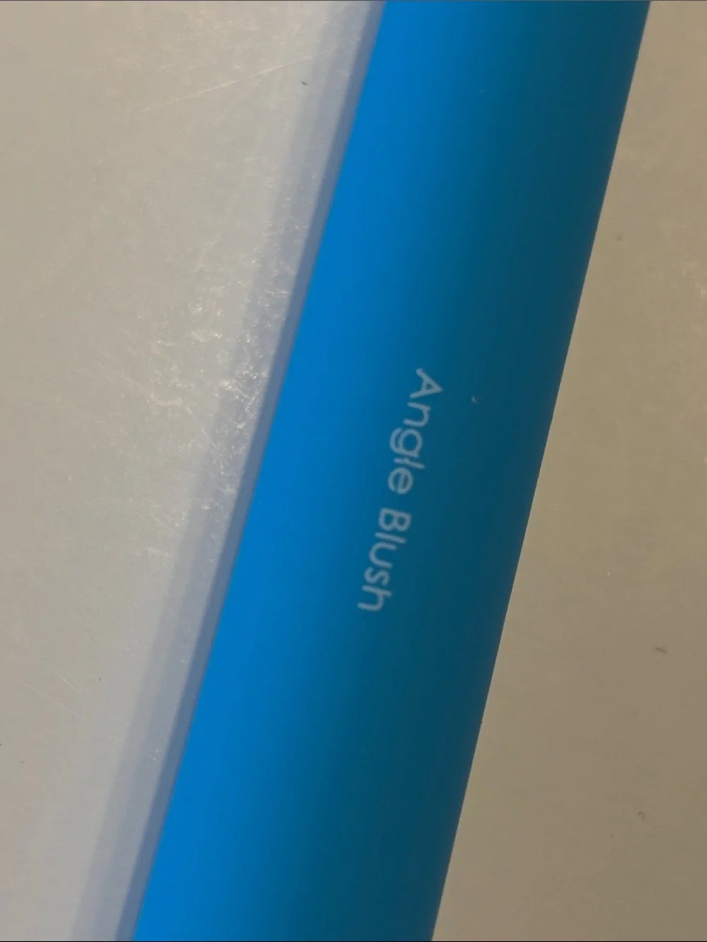 Royal & Langnickel MODA Neon Angle Contour Blush Brush in Blue